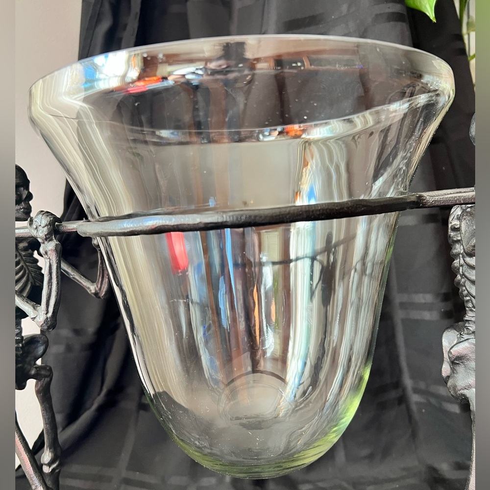 EUC Pottery Barn Walking Dead Ice Bowl - Picture 5 of 6